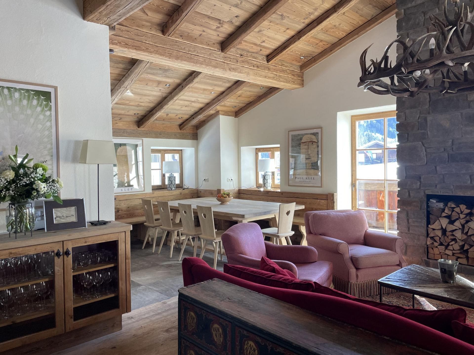 Dining area seats 10; vaulted wood ceilings and mountain views